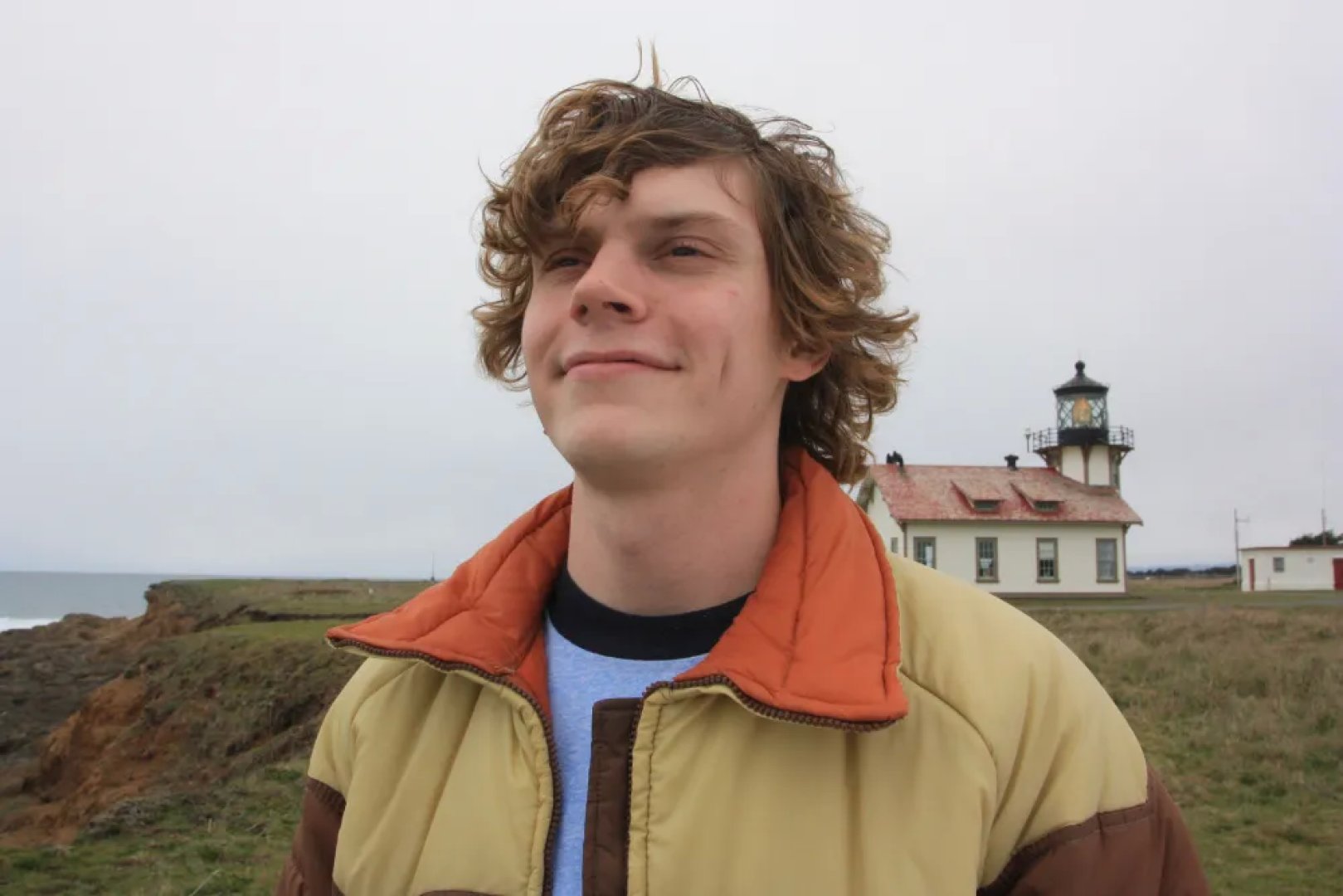 Evan Peters